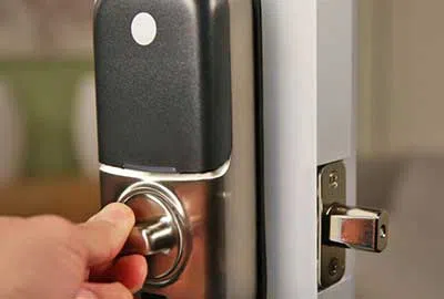Affordable Locksmith Services Shawnee, KS 913-322-2653 - locksmith-key-service-01
